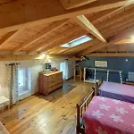 2 Bedroom Amazing Home In Bas-En-Basset Сasa de vacaciones *