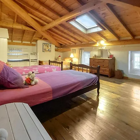 2 Bedroom Awesome In Bas-en-Basset